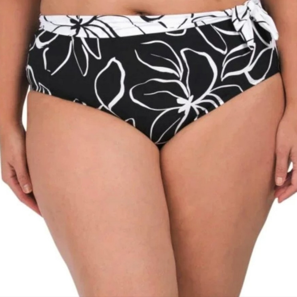 La Bianca Moonlit Sash Plus Size Pant Bikini Bottom